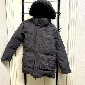 Big Kids / Boys, “The North Face”  McMurdo Parka Youth Large